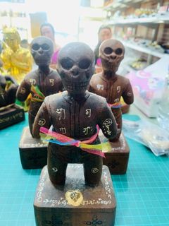 （分類：）位於 。 由 murakami88 提交（商品編號 1304041718，圖片 1）。簡介： 。