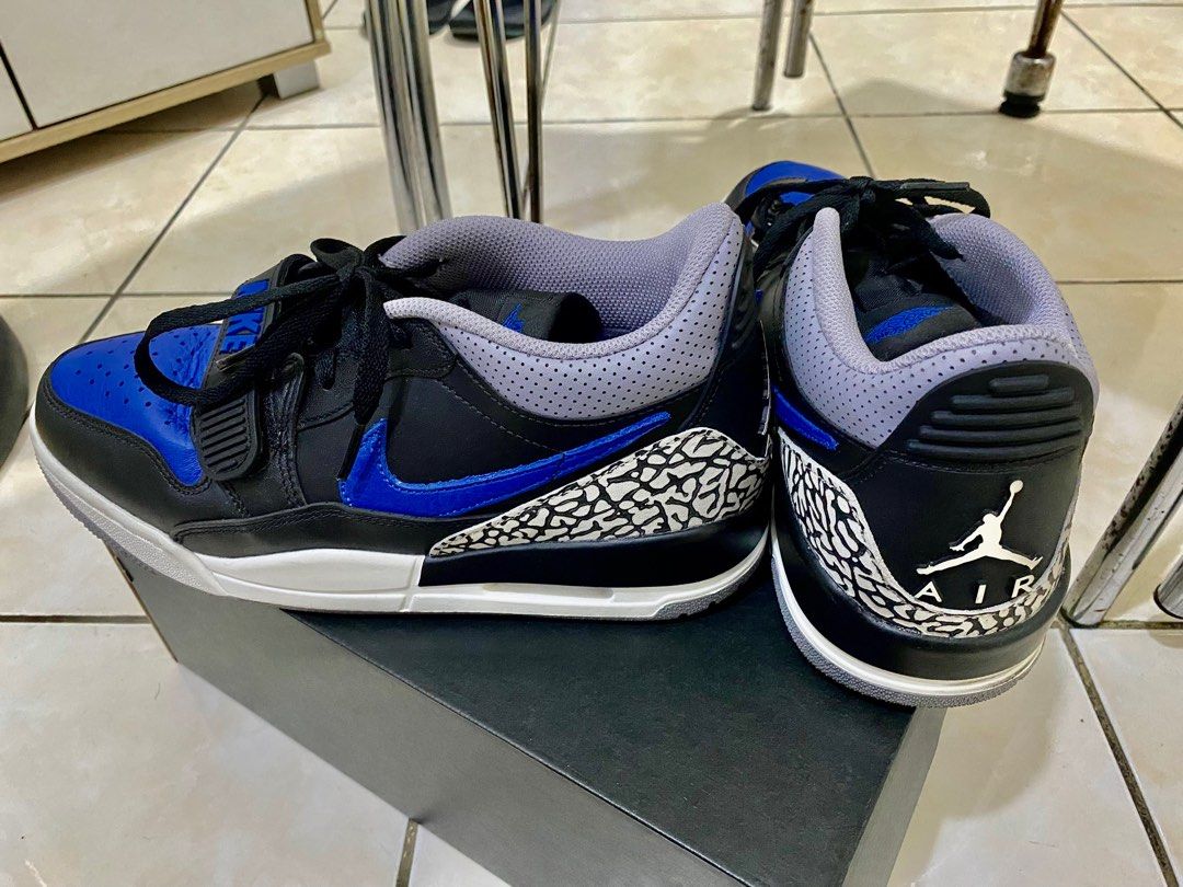 Air Jordan Legacy 312 low (Category: Sneakers) located in Pasig City. Submitted by buk0juice (Listing ID 1304067781, Image 1). Description: Authentic, bought from Nike Online shop. Used once, still looks and feels new. Item is in Mandaluyong but i can ship the item via LBC. WALANG ISSUE Size 8 mens.