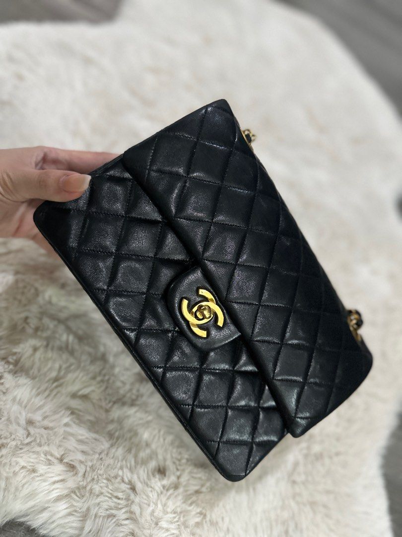 authentic chanel double flap small 22" series 01 (Category: Luxury Bags & Wallets) located in Paranaque City. Submitted by jomaaaalones (Listing ID 1304001805, Image 3). Description: super rare chanel double flap lambskin- small series 01 -'85 in gold hardware 24k gold plated complete with card and holo in super good condition. One of the best and such a rare piece in the market and a gem. size 22' is so rare baby plus the condition is well kept 