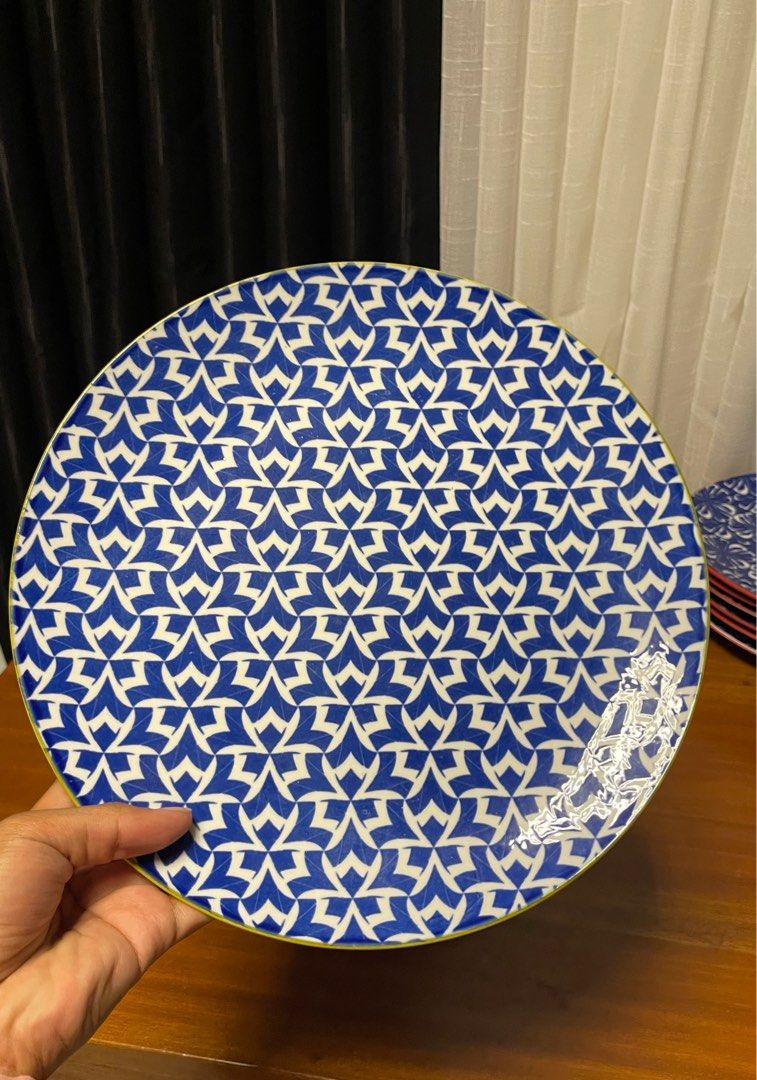 BLUE YELLOW AND RED RIMMED CERAMIC PLATES (Category: Dinnerware & Cutlery) located in Antipolo. Submitted by ensleyy.cl (Listing ID 1304035308, Image 3). Description: JAPAN SURPLUS ❗️❗️💕 🌸🍽️🌸🍽️ BLUE YELLOW AND RED RIMMED CERAMIC PLATES •6 pieces Red rimmed Big Plates •6 pieces Yellow Rimmed Big Plates Patterns are different based on sa rim ng plates NO ISSUE BIG PLATES ALL CERAMIC PRETTY DESIGNS FOR SPECIAL OCCASSIONS ❤️ Or pampaganda lang n