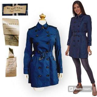 Burberry authentic trench coat( medium)