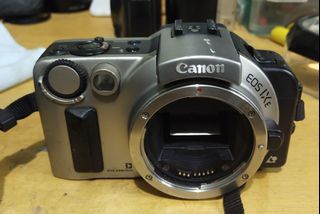 Canon EOS IXE APS SLR Film Camera Body