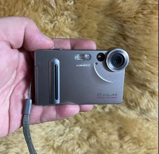Casio Exilim EX-S2 Rare Digital Camera