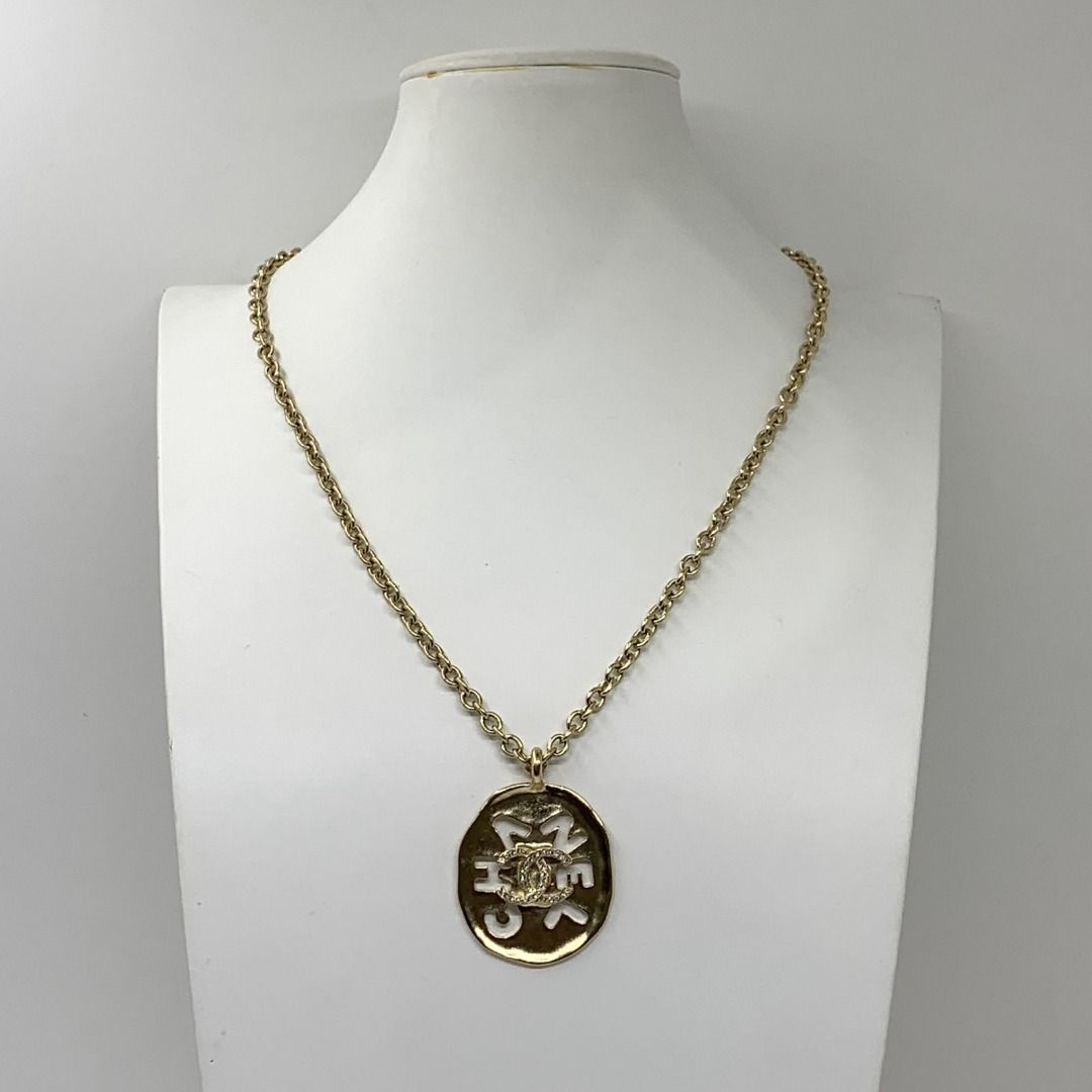 DISCOUNTED CHANEL F21 BIJOUX FLAT WORD NECKLACE 247019717 GI Luxury Accessories on Carousell