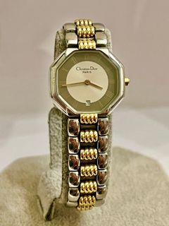 (Category: ) located in . Submitted by watchfindsph (Listing ID 1303977706, Image 1). Description: .