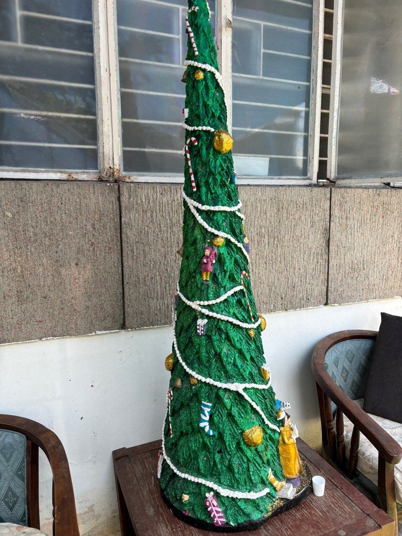 Christmas tree (Category: Other Home Decor) located in Paranaque City. Submitted by ringringms (Listing ID 1304031433, Image 3). Description: Minimalist Christmas tree with lights. Nice and attractive. SF c/o the buyer.