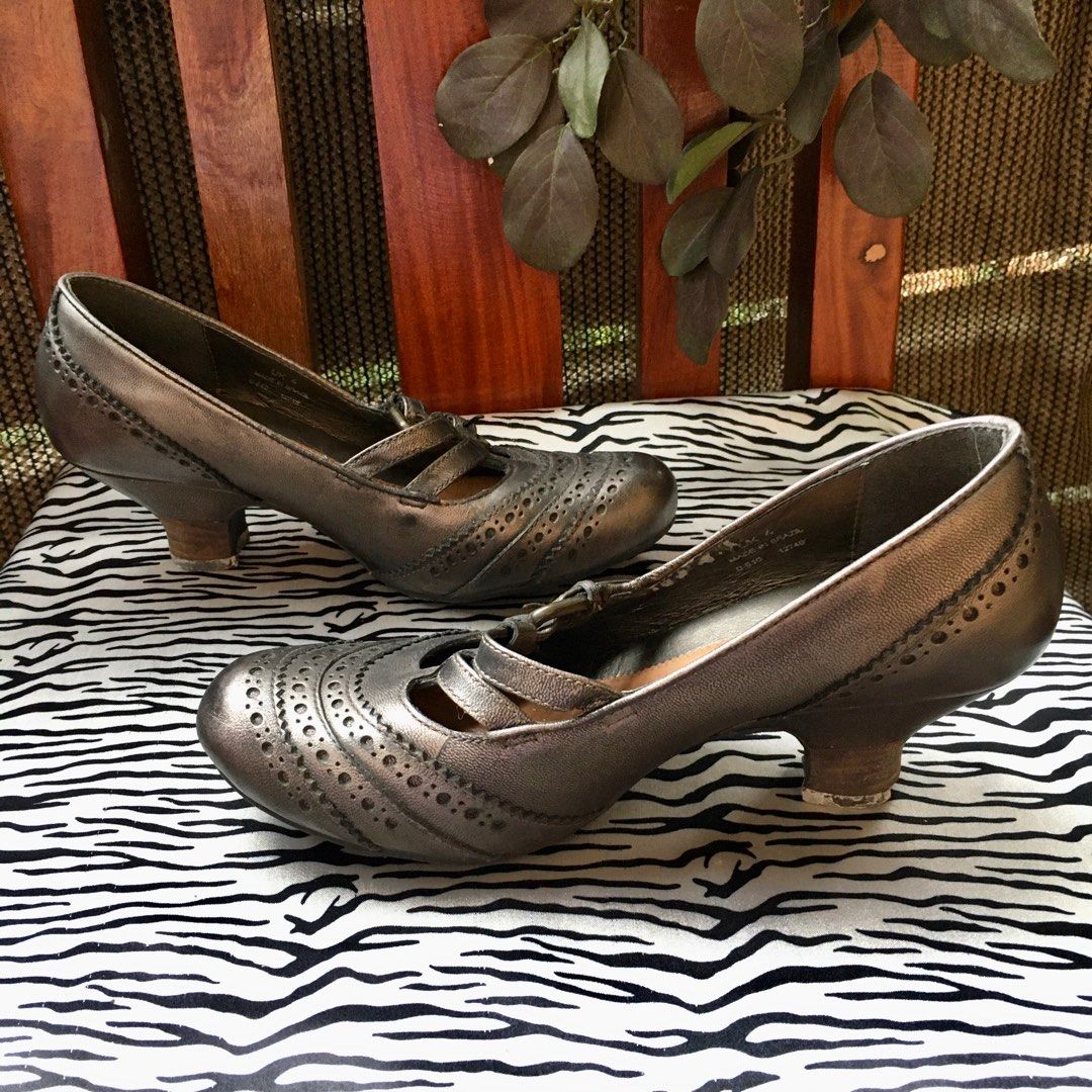 Clarks gunmetal high heel shoes Rare unique shoes Women s Fashion Footwear Heels on Carousell
