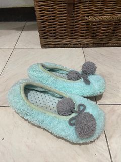 Cozy plush house sandals