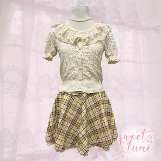 CREAM LIZ LISA SET! cream/off-white floral crochet/knit/knitted lace collared puff short sleeves, cream mesh/lace ruffled glittered cami, & LIZ LISA cream/yellow plaid/checkered ribbon lace ribbon mini skirt coquette/cottagecore/lolita/axes femme/academia