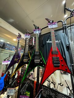 (Category: ) located in . Submitted by JamcrewMusicStudio (Listing ID 1304016952, Image 1). Description: .