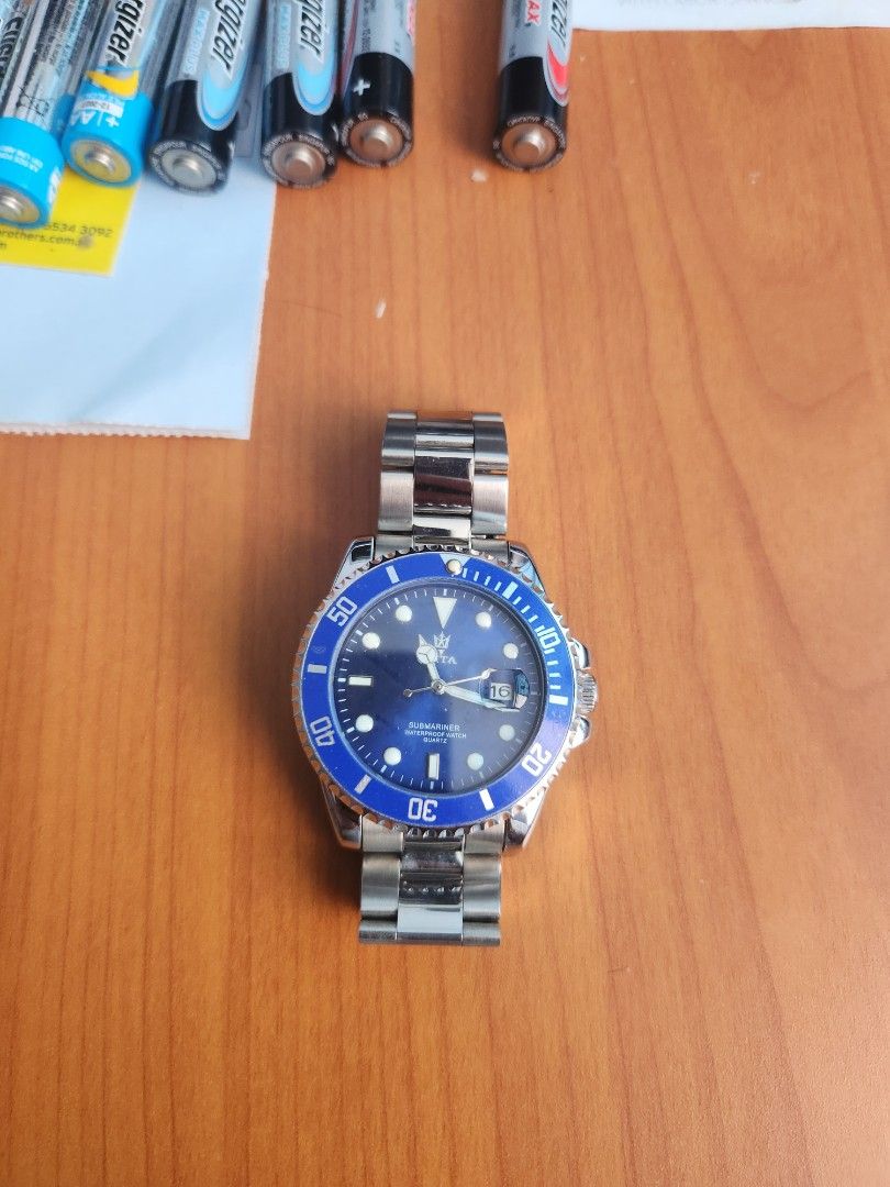 Dita Watch