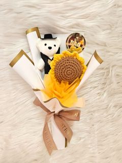(Category: ) located in . Submitted by sgphoenixflorist (Listing ID 1303961490, Image 1). Description: .