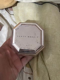 Fenty beauty loose powder