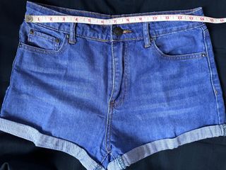(Category: ) located in . Submitted by wingstoflyph (Listing ID 1303952848, Image 1). Description: .