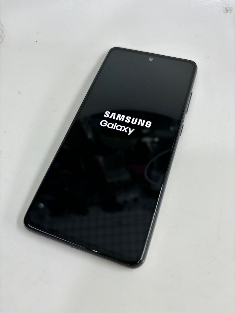 Galaxy A52 256gb 8g ram Black (Category: Samsung) located in San Juan City. Submitted by AshleyandLynGeneralmerchandise (Listing ID 1304019328, Image 3). Description: We accept trade in Credit card / Home Credit Shipping Meet ups / Delivery Fb page: Ashley & Lyn.