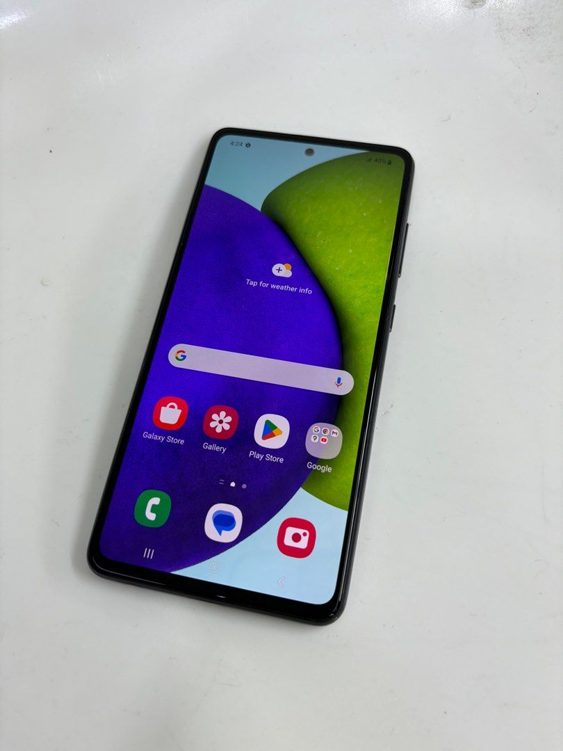 Galaxy A52 256gb 8g ram Black (Category: Samsung) located in San Juan City. Submitted by AshleyandLynGeneralmerchandise (Listing ID 1304019328, Image 2). Description: We accept trade in Credit card / Home Credit Shipping Meet ups / Delivery Fb page: Ashley & Lyn.