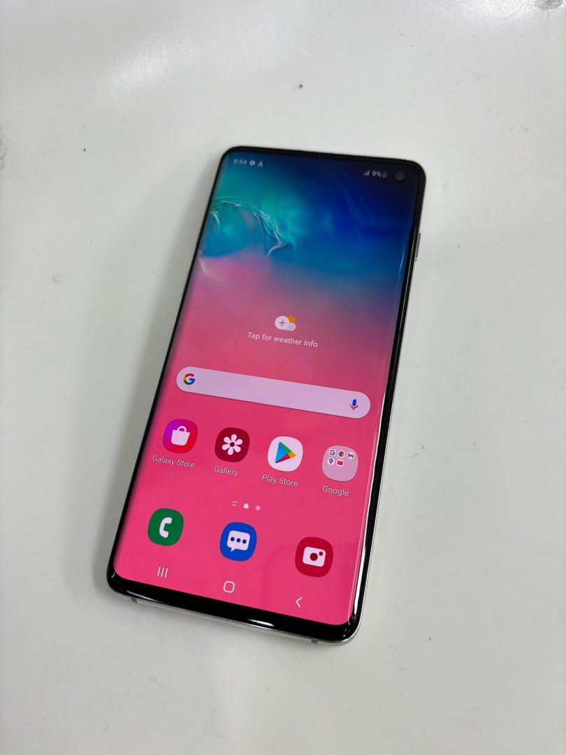 Galaxy S10 128gb 8g ram White (Category: Samsung) located in San Juan City. Submitted by AshleyandLynGeneralmerchandise (Listing ID 1304015939, Image 2). Description: We accept trade in Credit card / Home Credit Shipping Meet ups / Delivery Fb page: Ashley & Lyn.