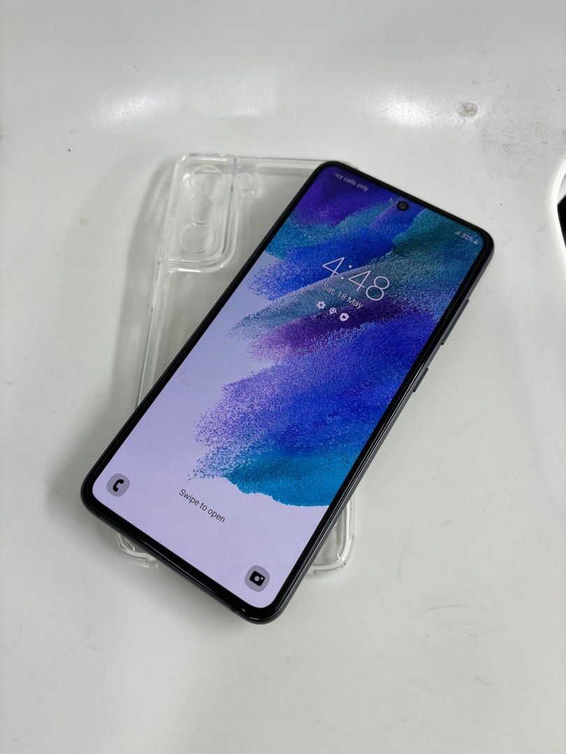 Galaxy S21 FE 5g 128gb 8g ram (Category: Samsung) located in San Juan City. Submitted by AshleyandLynGeneralmerchandise (Listing ID 1304023611, Image 2). Description: We accept trade in Credit card / Home Credit Shipping Meet ups / Delivery Fb page: Ashley & Lyn.