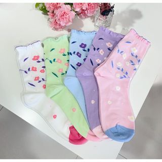 GH- Korean Socks. Floral Pastel Iconic Socks