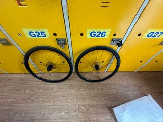 （分類：）位於 。 由 justsendit166 提交（商品編號 1304015696，圖片 1）。簡介： 。