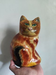 Ginger cat figurine