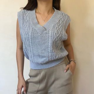 gray knitted high quality sleeveless vest top