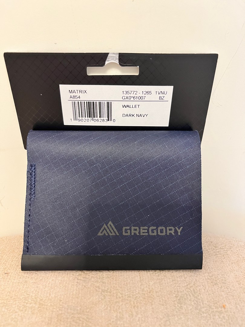 Gregory Matrix Wallet