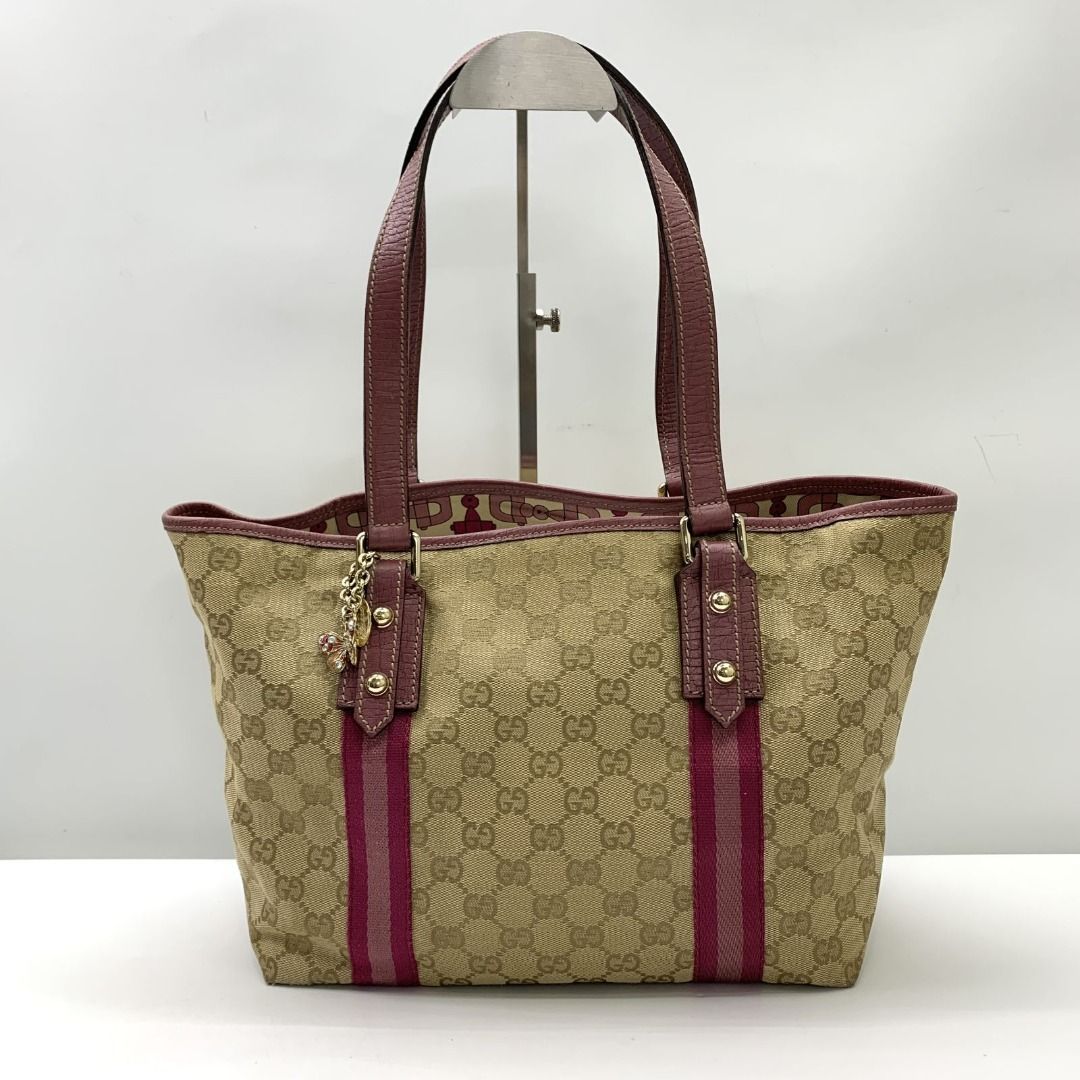 Gucci 137396 2025
