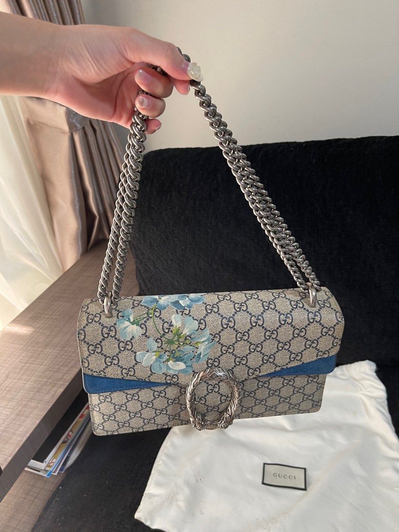 Dionysus Medium Gucci Supreme Bloom Bag Gucci GG Supreme Dionysus