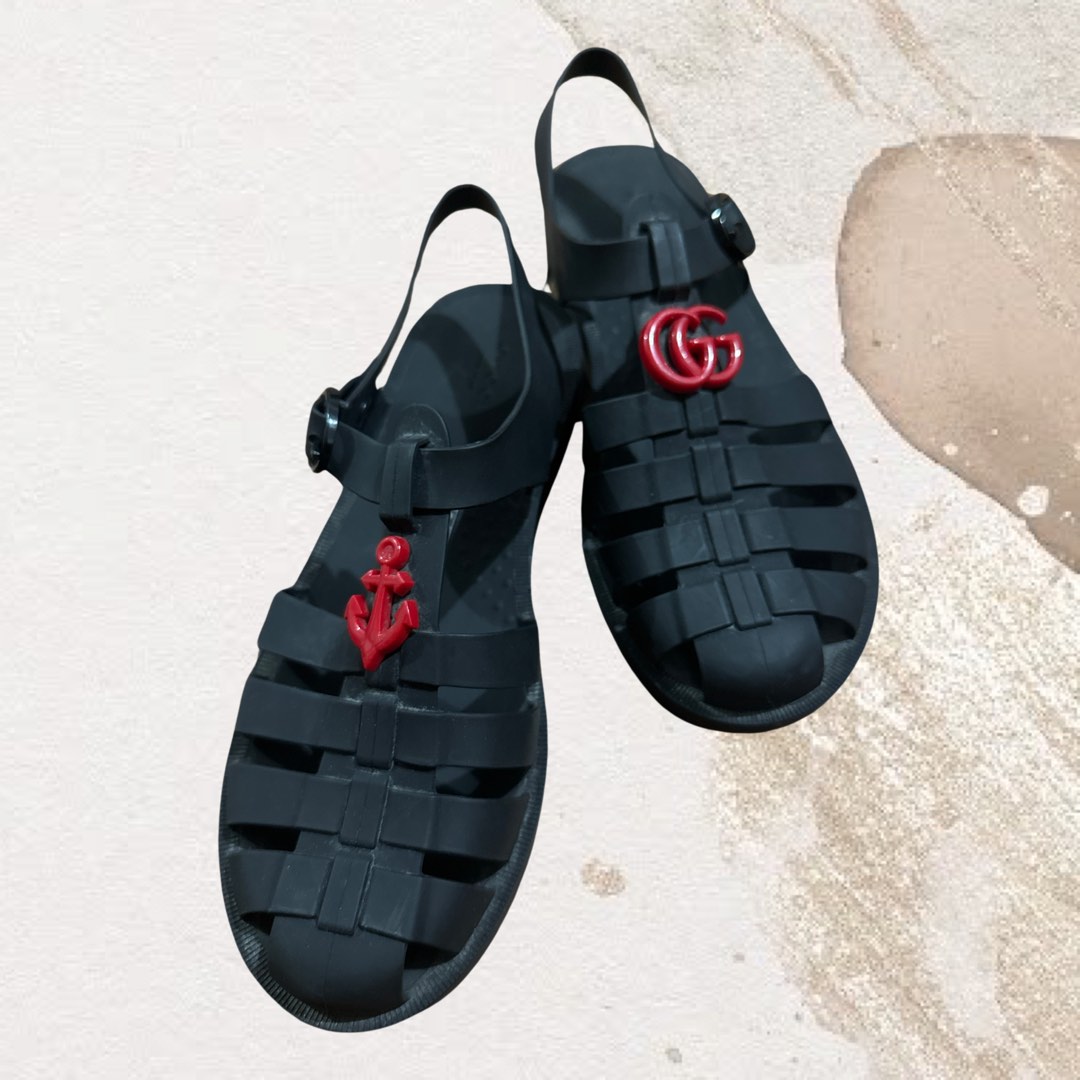 gucci jelly sandals pink