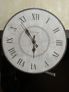 Heritage clock co. Wall clock