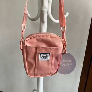 Herschel Mini Sling Bag