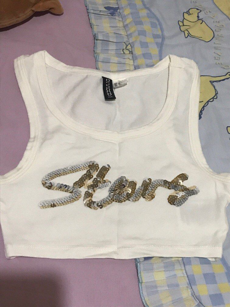 H&M crop top (Category: Others Tops) located in Antipolo. Submitted by random.findss (Listing ID 1303992904, Image 1). Description: - used once ❣️ .