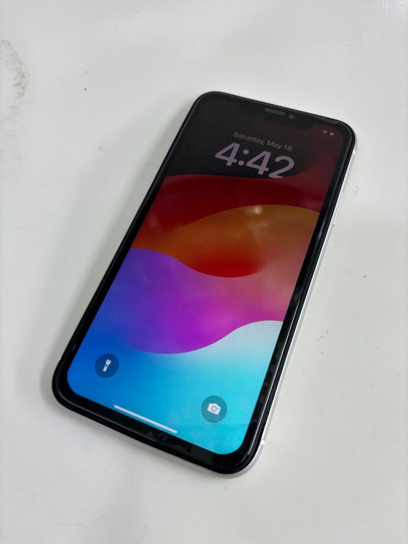 Iphone XR 64gb White (Category: iPhone X Series) located in San Juan City. Submitted by AshleyandLynGeneralmerchandise (Listing ID 1304024593, Image 3). Description: We accept trade in Credit card / Home Credit Shipping Meet ups / Delivery Fb page: Ashley & Lyn.