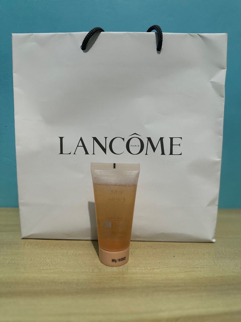 Lancome La Vie Est Belle Fragrance Shower Gel 1.6oz 50ml Beauty Personal Care Bath Body Bath on Carousell