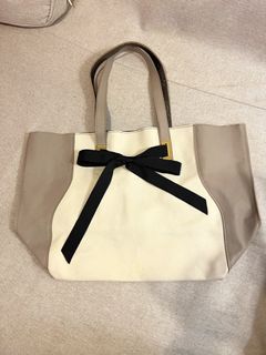 （分類：）位於 。 由 babylilo 提交（商品編號 1304025867，圖片 1）。簡介： 。