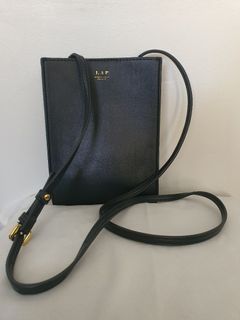Lap mini sling bag