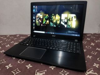 Laptop gaming Acer Core i5 8th.gen 8gb memory ram 2tera.hdd 15.6inches windows 10 slim type good for AutoCAD editing office work ready to use