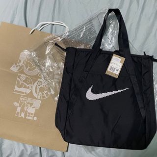 Last Price Posted! Brand New Nike Gym Tote Bag in Black 28 Liters