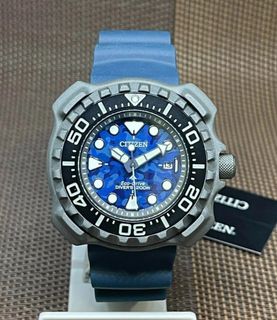 (Category: ) located in . Submitted by notorious_watches (Listing ID 1303920202, Image 1). Description: .