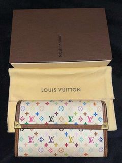 (Category: ) located in . Submitted by Thrift2Money (Listing ID 1303982763, Image 1). Description: .