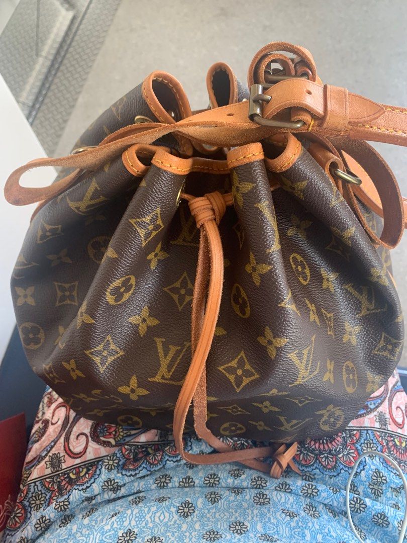 Louis vuitton drawstring bucket bag sales