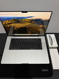 MacBook Pro 2023 16inch - M3 Max Chip (Silver) | 36GB RAM/1TB SSD