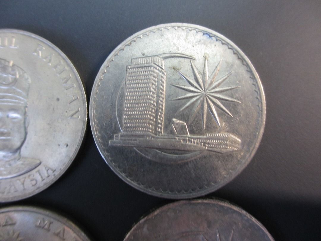 Malaysia RM1 Coin Set One Ringgit Commemorative Coins 4pc Lot 马来西亚1令吉硬币纪念币一组,  Hobbies & Toys, Memorabilia & Collectibles, Currency on Carousell