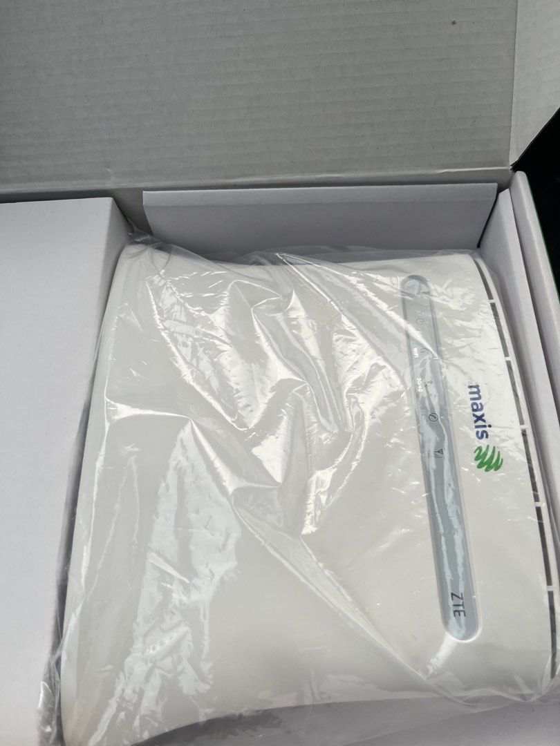 Maxis ZTE 4G router, Computers & Tech, Parts & Accessories, Networking ...