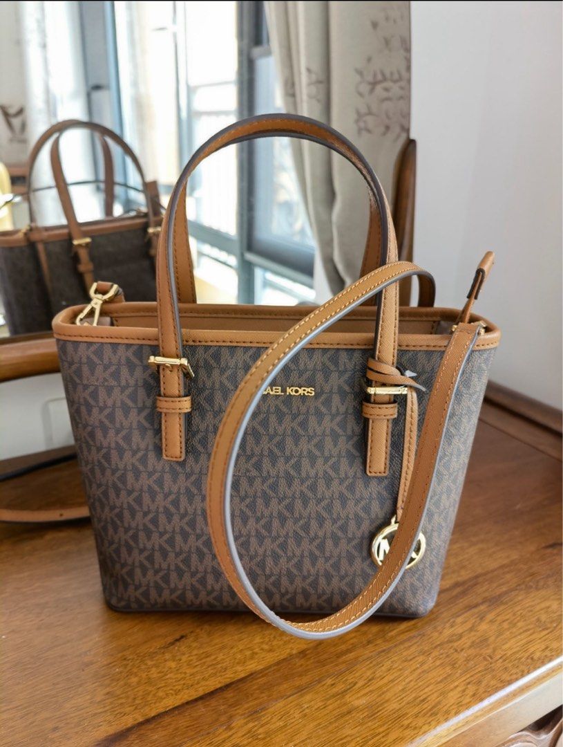 Mk over the shoulder bag hotsell