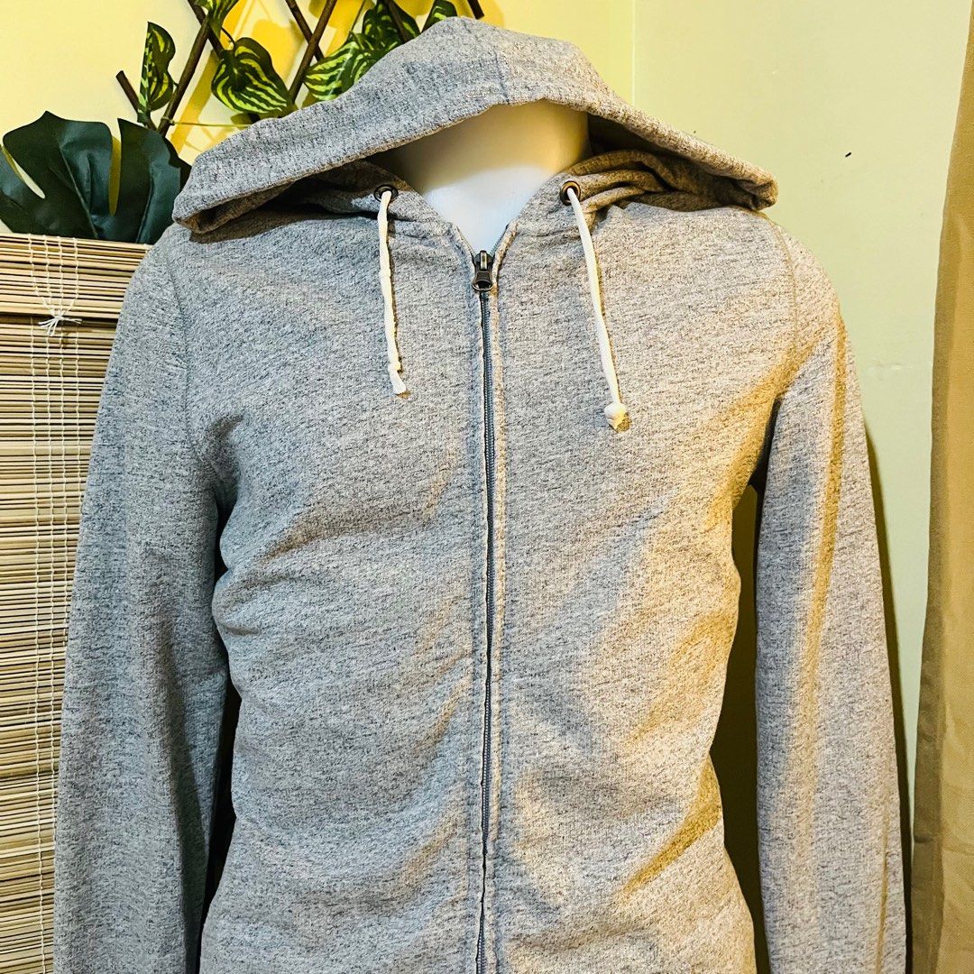 MOSSIMO SUPPLY CO. SWEATSHIRT HOODIE ZIPPER JACKET VINTAGE GRAY LARGE 20x30 Men s Fashion Activewear on Carousell