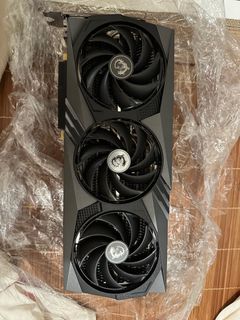 （分類：）位於 。 由 hackles 提交（商品編號 1304068053，圖片 1）。簡介： 。
