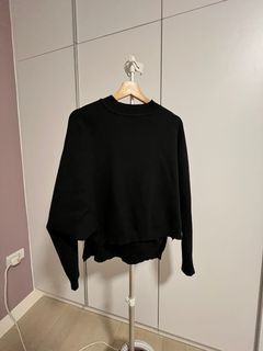NAVA Black Sweater (Fits Size XS-S)