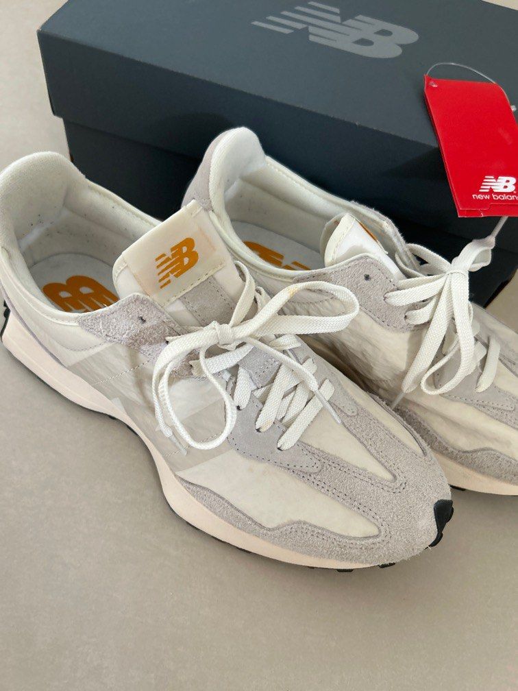 New Balance M327